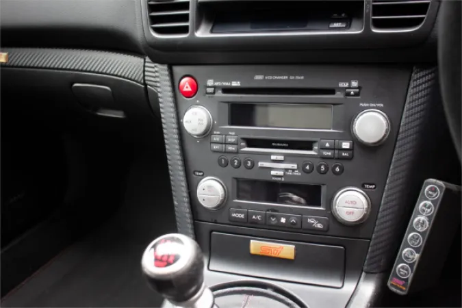 2008 SUBARU Legacy — photo