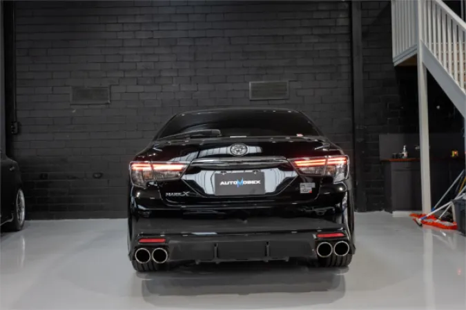 2014 TOYOTA MARK X — photo