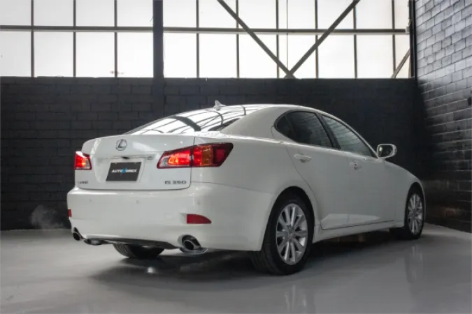 2008 LEXUS IS350 — photo