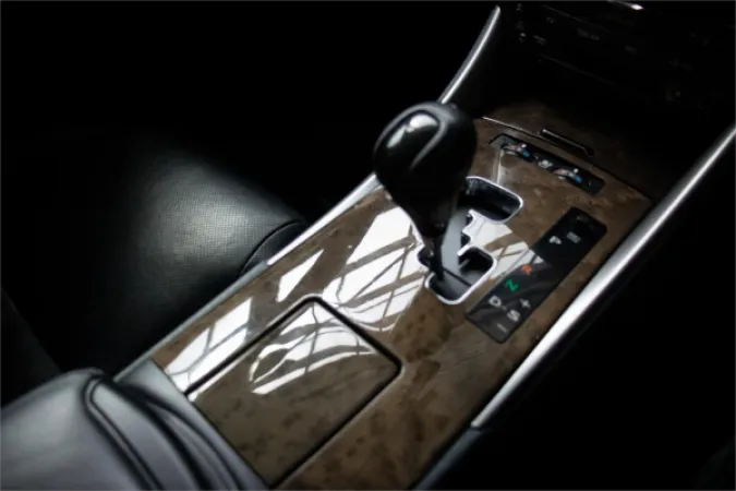 2008 LEXUS IS350 — photo