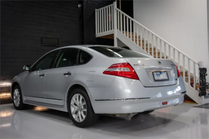2011 NISSAN MAXIMA — photo