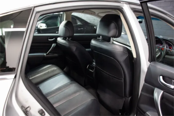 2011 NISSAN MAXIMA — photo