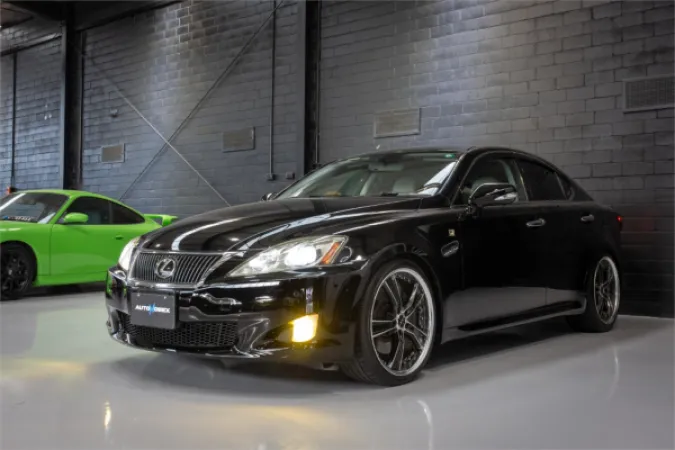 2009 LEXUS IS350 — photo