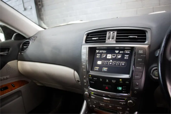 2009 LEXUS IS350 — photo