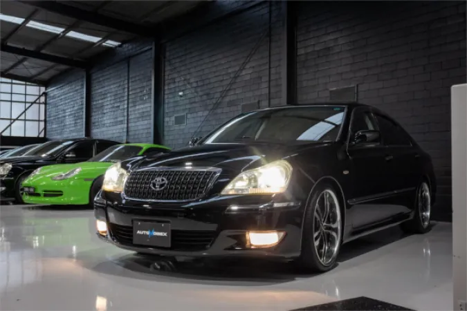 2008 TOYOTA CROWN — photo