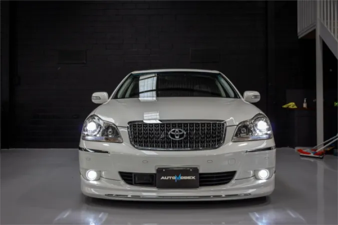 2007 TOYOTA CROWN — photo