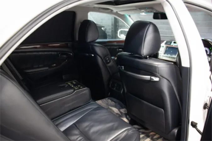 2007 TOYOTA CROWN — photo