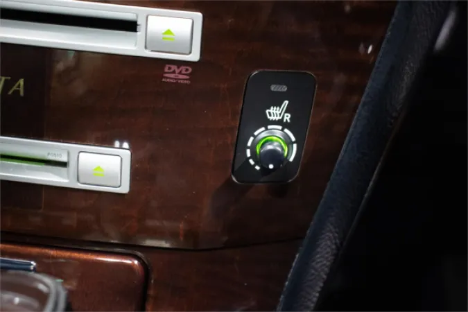 2007 TOYOTA CROWN — photo