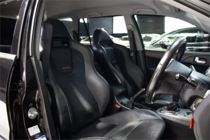 2005 MITSUBISHI LANCER — photo