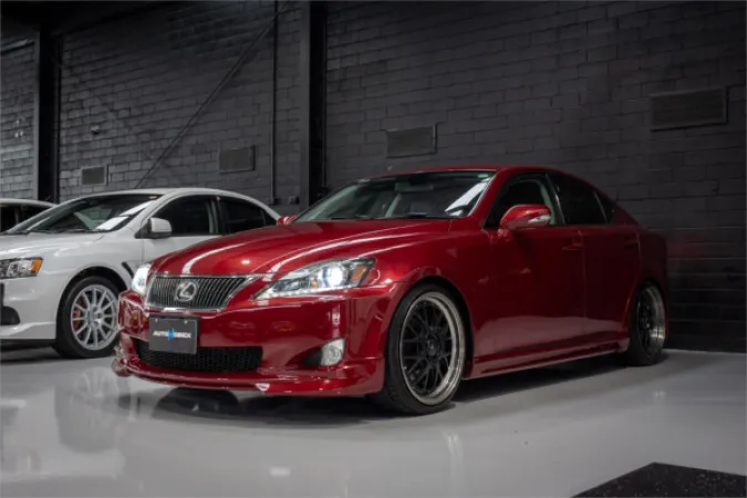 2009 LEXUS IS350 — photo