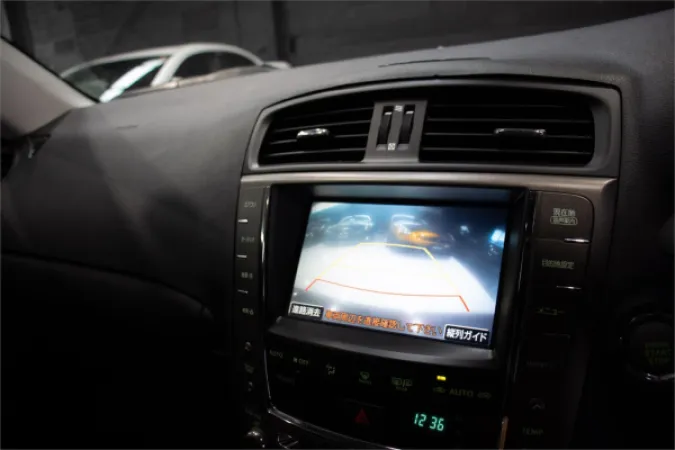 2009 LEXUS IS350 — photo