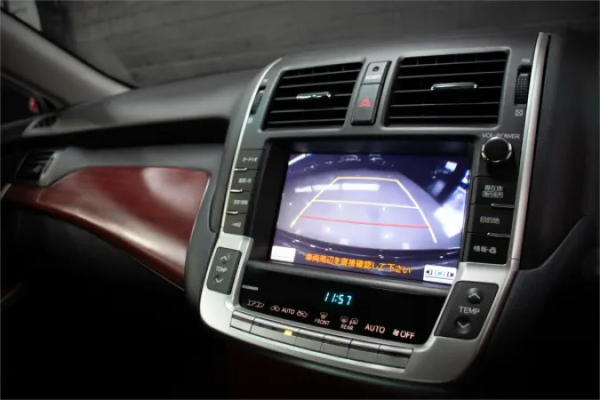 2011 TOYOTA CROWN — photo