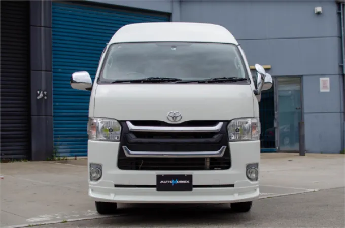 2014 TOYOTA HIACE — photo
